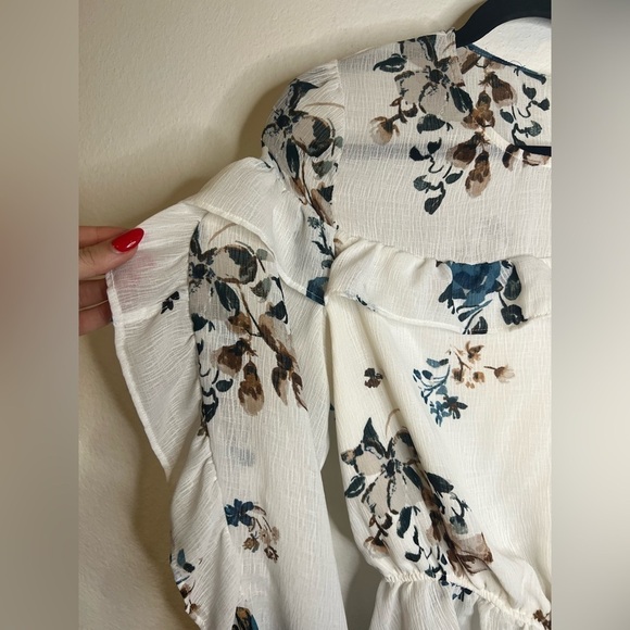 June & Hudson Cream Blue Ruffled Peplum Blouse - Picture 4 of 4